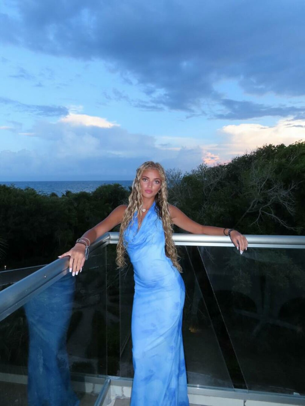 Princess Andre și Katie Price, „la cuțite”. Tânăra de 18 ani a fost criticată dur de mama sa. „Trebuie să-l concediați” - Imaginea 24