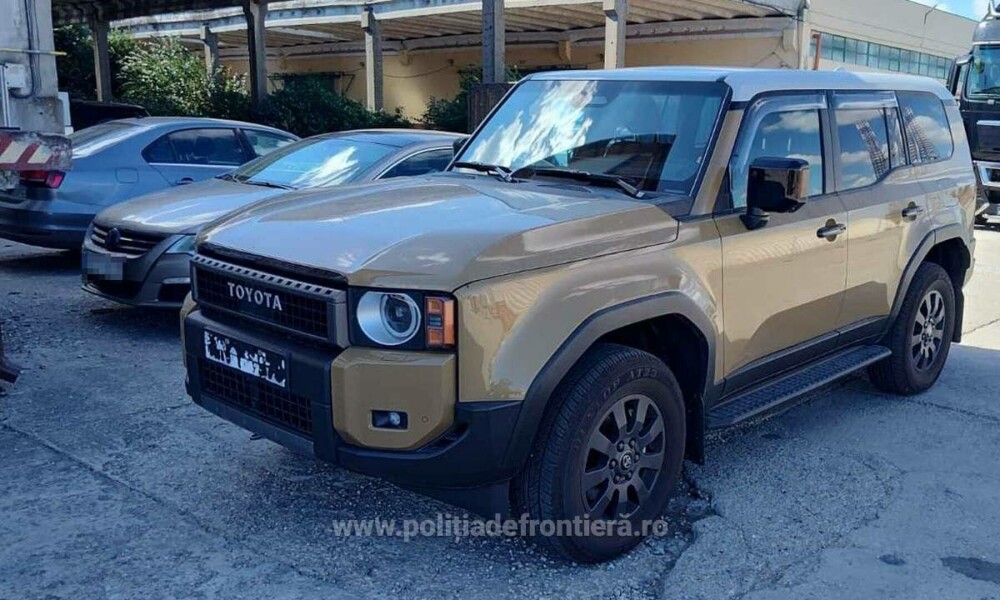 Trei mașini de 245.000 de euro, furate din Spania și Franța, au fost descoperite de polițiști în Constanța și Albița. FOTO - Imaginea 2