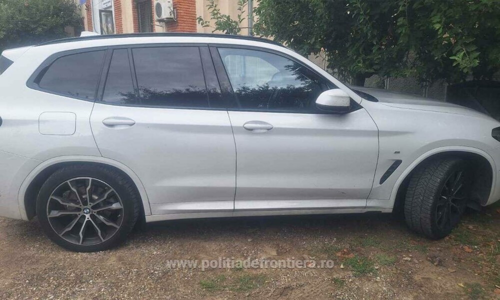 Trei mașini de 245.000 de euro, furate din Spania și Franța, au fost descoperite de polițiști în Constanța și Albița. FOTO - Imaginea 6
