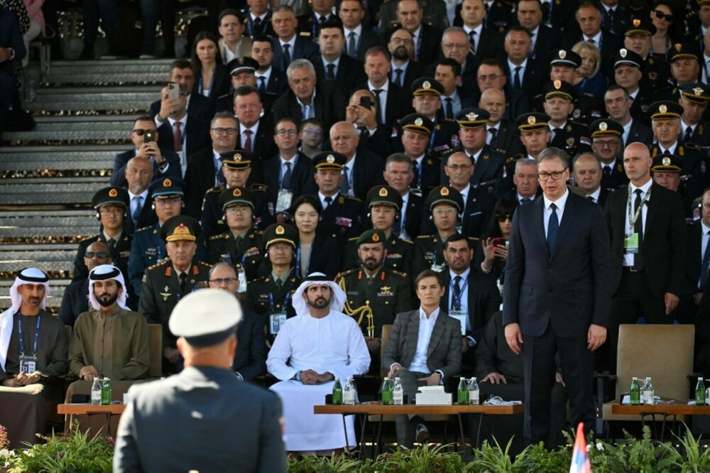 Serbia a organizat o paradă militară de amploare, descrisă drept „cea mai mare demonstrație de forță militară a țării” | FOTO - Imaginea 7