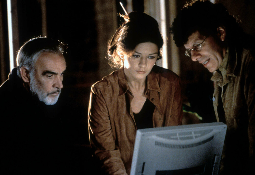 Catherine Zeta-Jones împlineşte 56 de ani. Cum arăta frumoasa actriță la începutul carierei. GALERIE FOTO - Imaginea 36