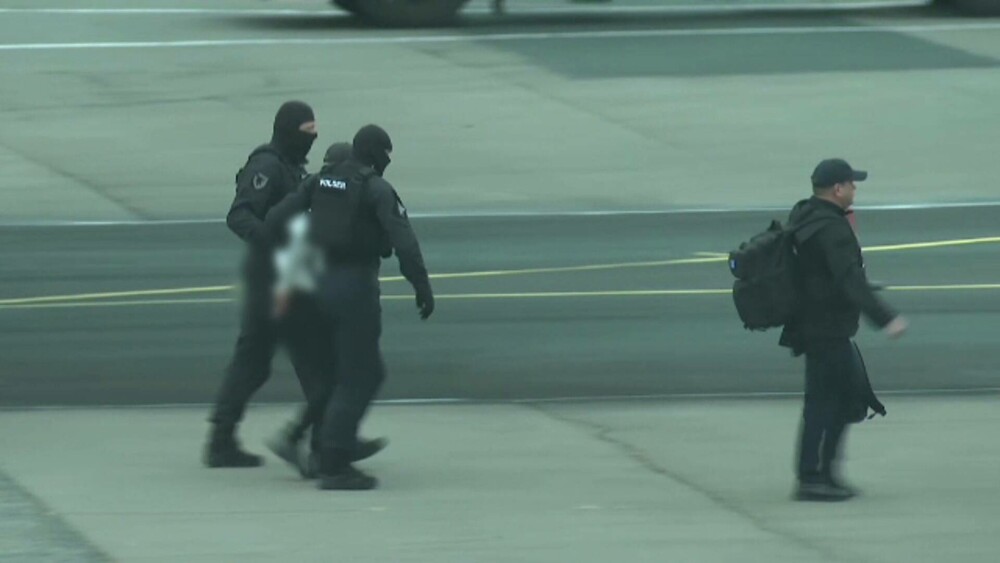 Mesajul transmis de Vladimir Plahotniuc cu o zi înainte să fie extrădat în R. Moldova. Riscă până la 15 ani de închisoare - Imaginea 3