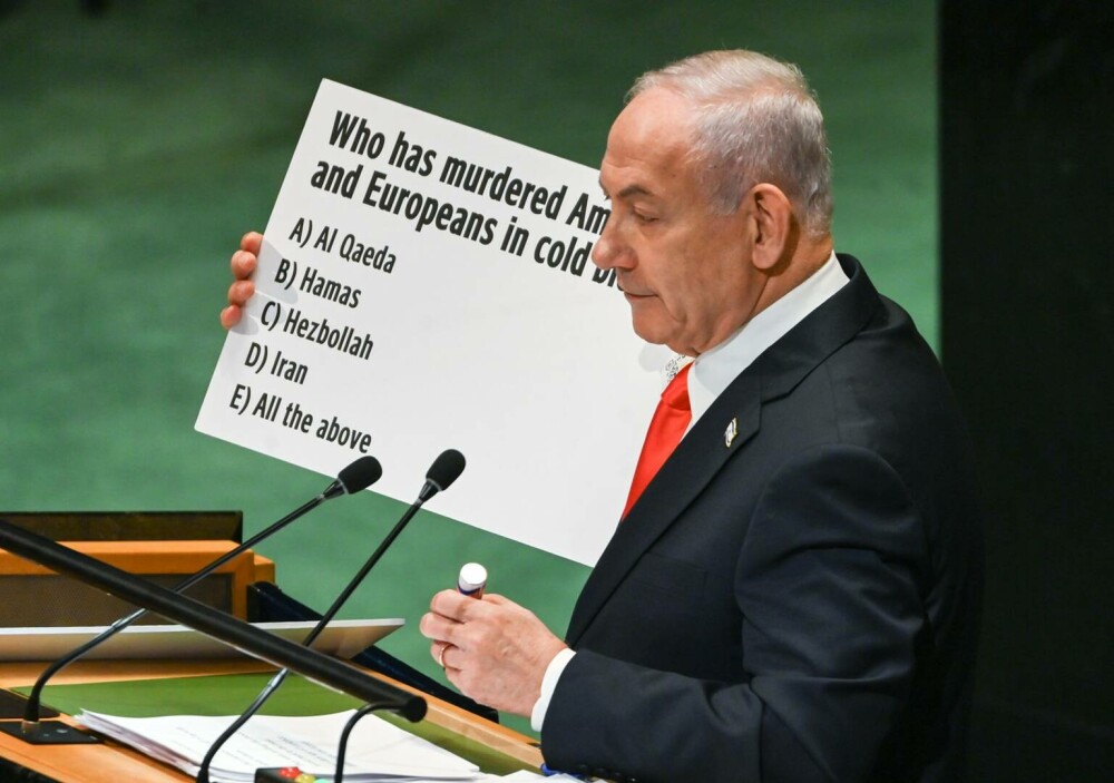 Benjamin Netanyahu, huiduit la ONU și întâmpinat cu săli goale. Zeci de delegații au părăsit sala în semn de protest. FOTO - Imaginea 5