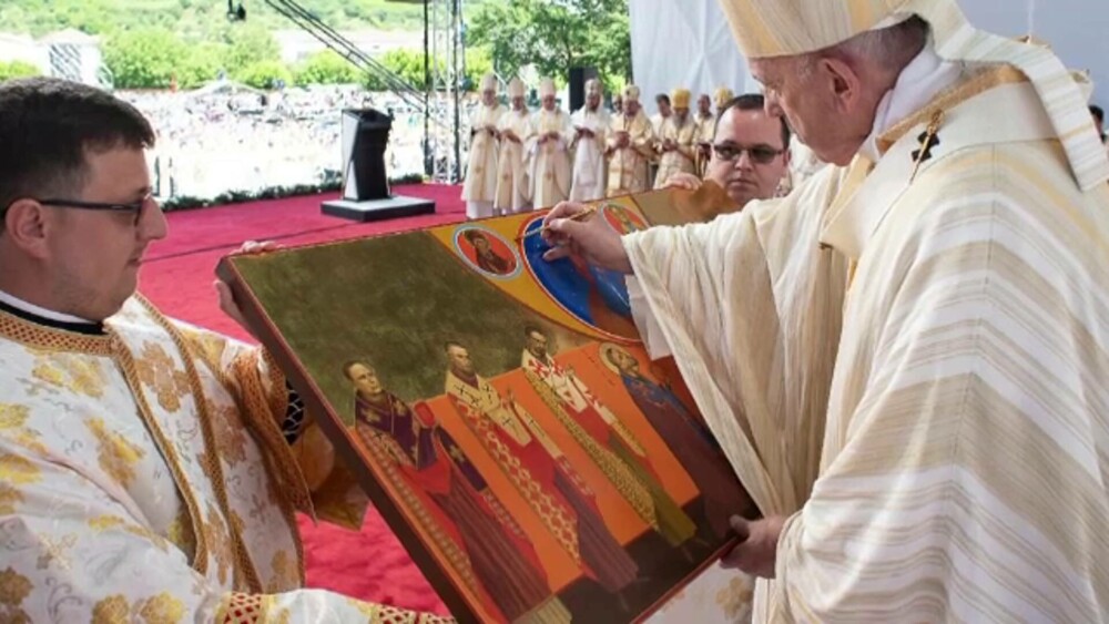 Cardinalul Lucian Mureșan, al treilea din istoria României, a murit la 94 de ani. Unde va avea loc înmormântarea - Imaginea 10