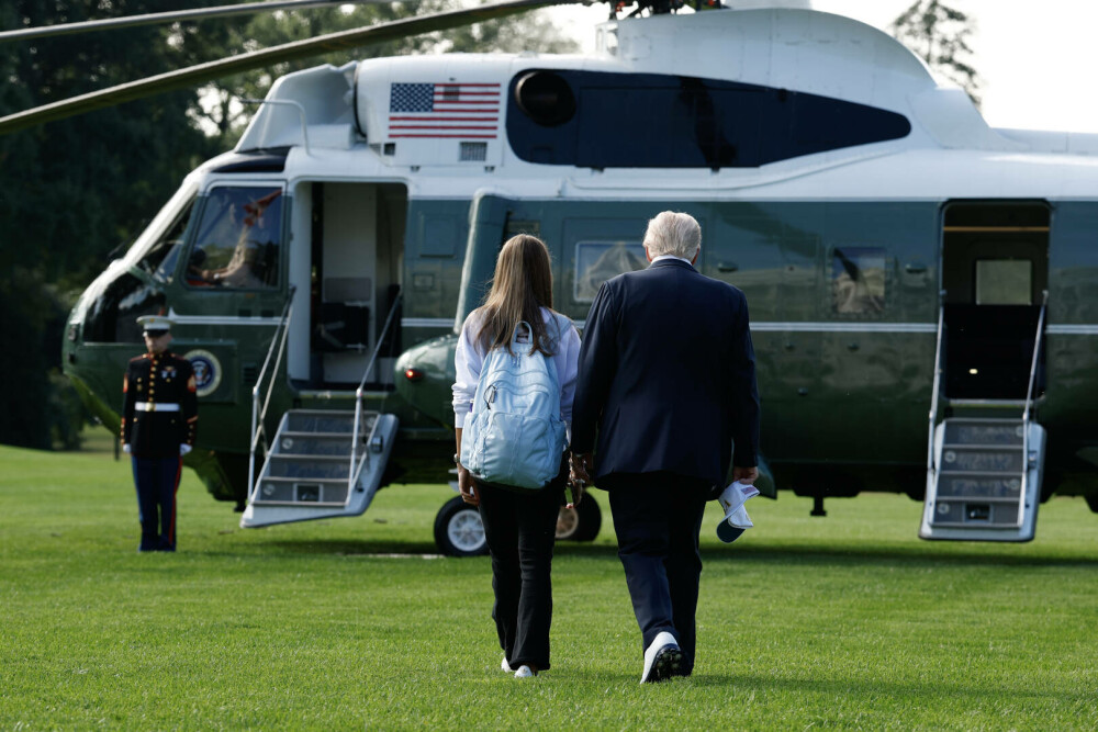 Donald Trump, alături de nepoata sa Kai, la Ryder Cup 2025. Tânăra de 18 ani și-a lansat propria linie de haine. FOTO - Imaginea 1