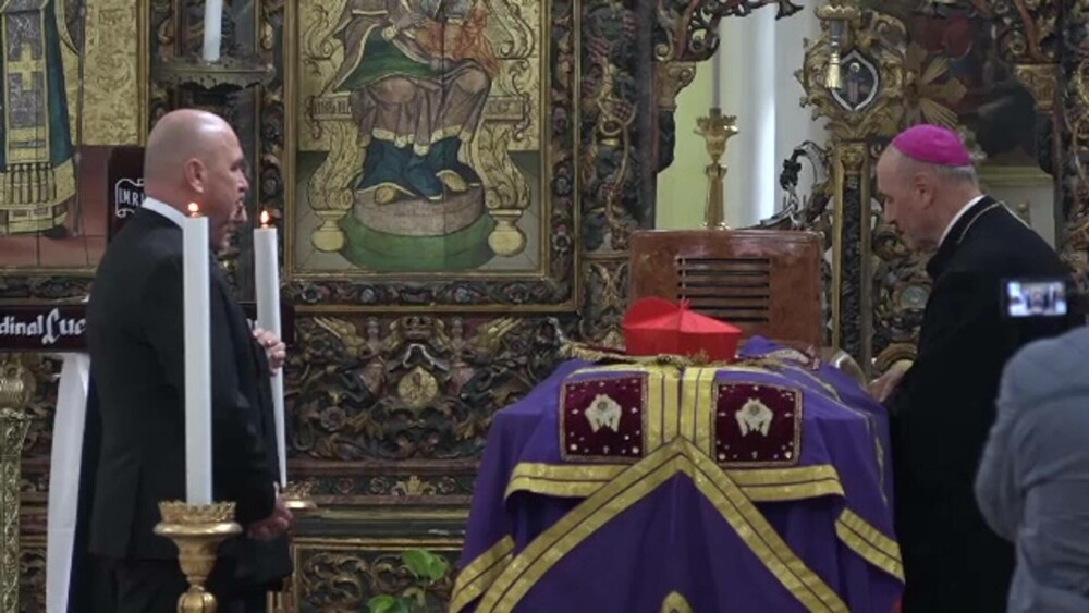 Nicuşor Dan participă luni, la Blaj, la înmormântarea cardinalului Lucian Mureşan. Ilie Bolojan: ”Dumnezeu să-l odihnească” - Imaginea 1