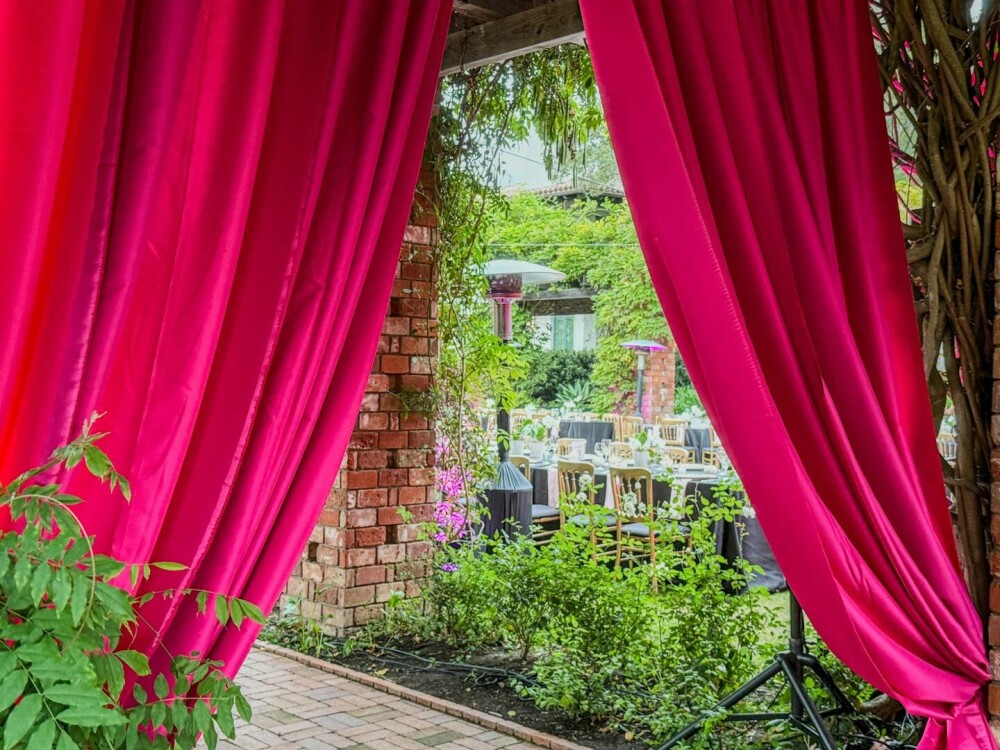 Selena Gomez, în febra pregătirilor de nuntă. Cum arată locul unde actrița și Benny Blanco se vor căsători. GALERIE FOTO - Imaginea 37