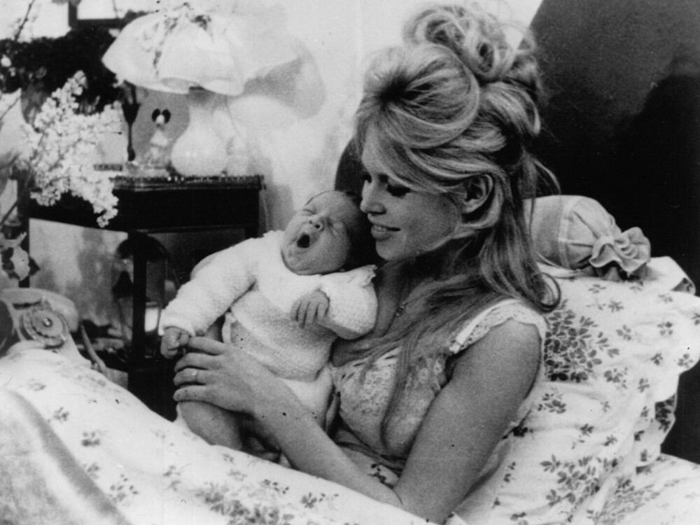 Brigitte Bardot împlinește 91 de ani. Povestea de viață a legendei cinematografiei franceze. GALERIE FOTO - Imaginea 49