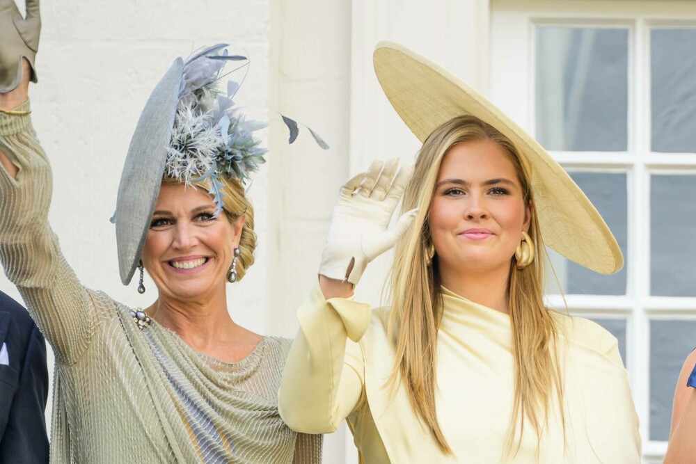 Prințesa care schimbă rochia cu uniforma militară. Amalia are 21 de ani și începe pregătirea ca rezervistă. GALERIE FOTO - Imaginea 3