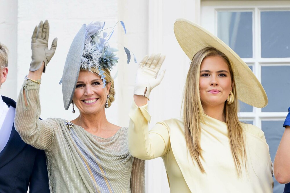 Prințesa care schimbă rochia cu uniforma militară. Amalia are 21 de ani și începe pregătirea ca rezervistă. GALERIE FOTO - Imaginea 4