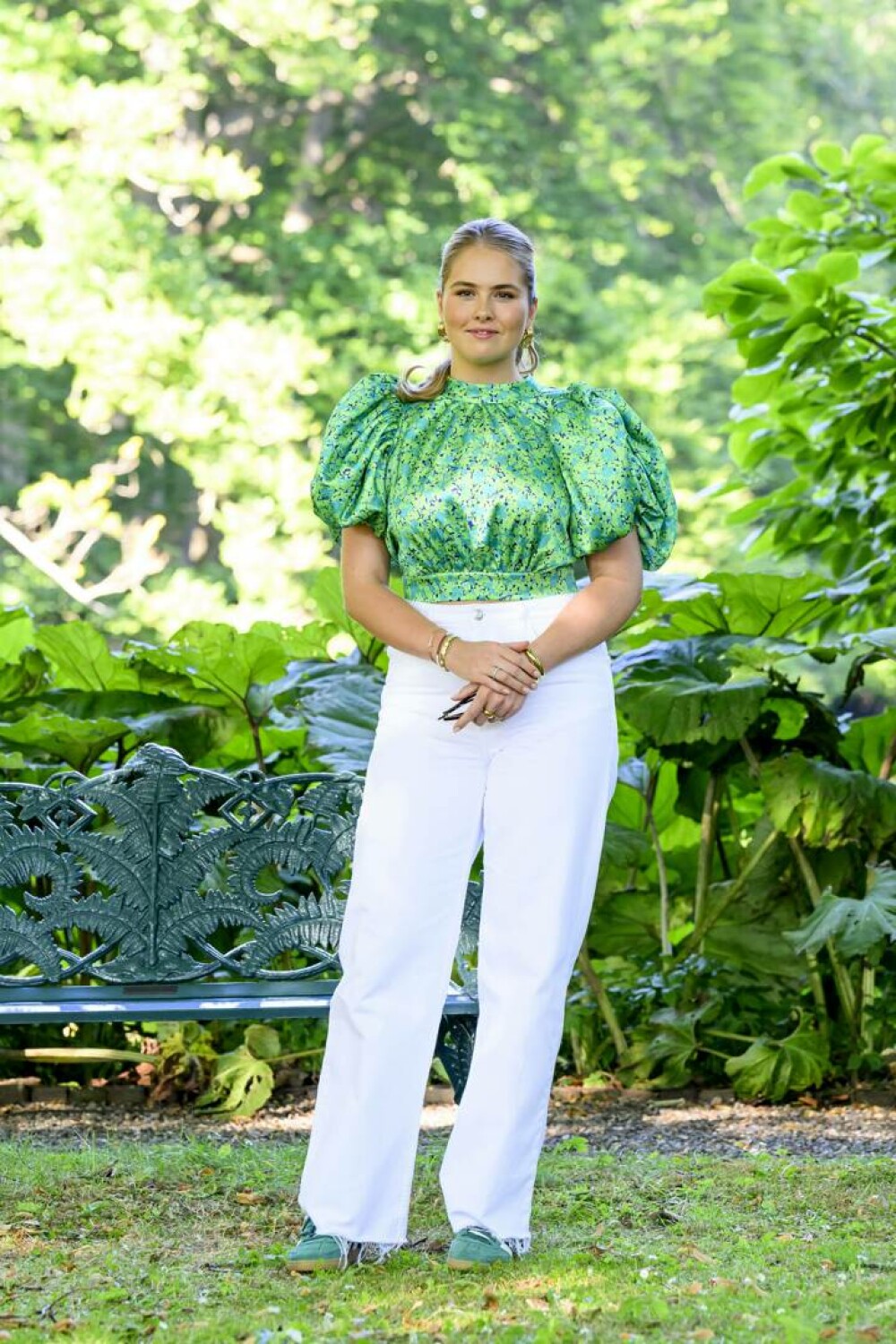 Prințesa care schimbă rochia cu uniforma militară. Amalia are 21 de ani și începe pregătirea ca rezervistă. GALERIE FOTO - Imaginea 33