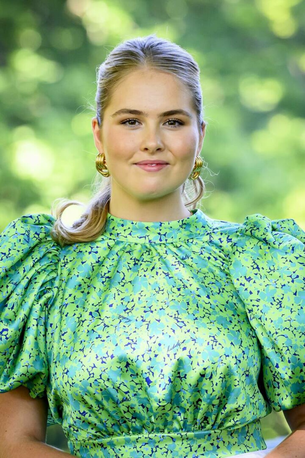 Prințesa care schimbă rochia cu uniforma militară. Amalia are 21 de ani și începe pregătirea ca rezervistă. GALERIE FOTO - Imaginea 34