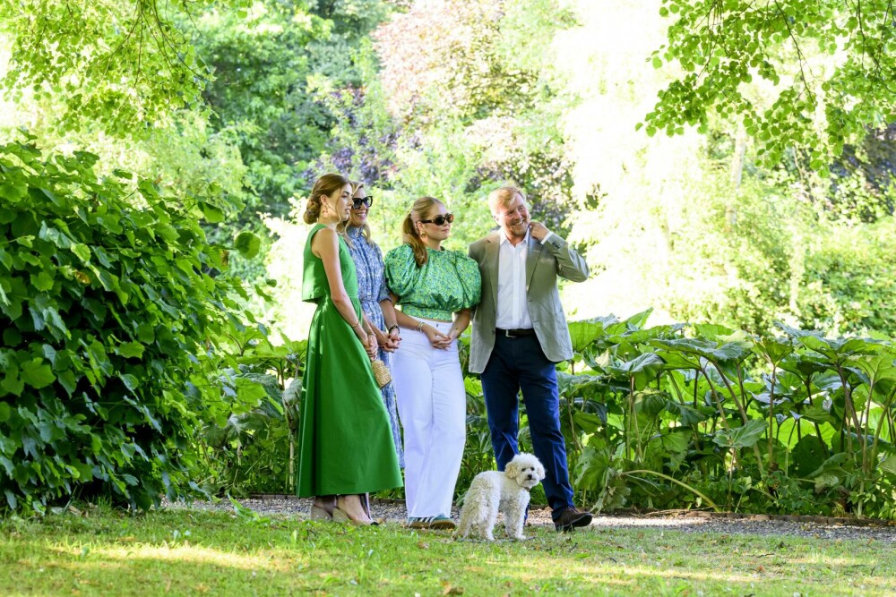 Prințesa care schimbă rochia cu uniforma militară. Amalia are 21 de ani și începe pregătirea ca rezervistă. GALERIE FOTO - Imaginea 37