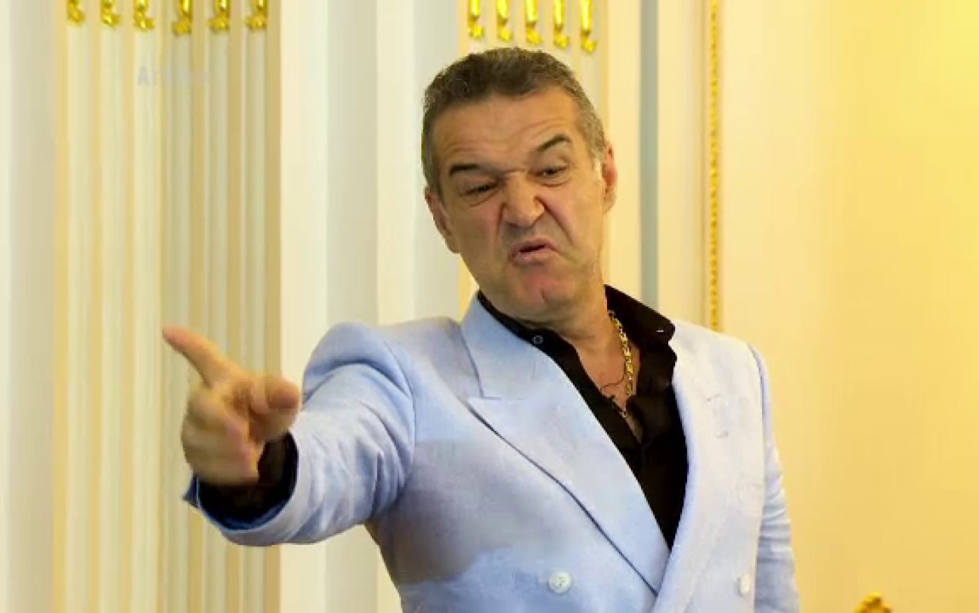 Gigi Becali Nr De Telefon Gigi Becali, despre Steaua si gratierea ceruta presedintelui Basescu