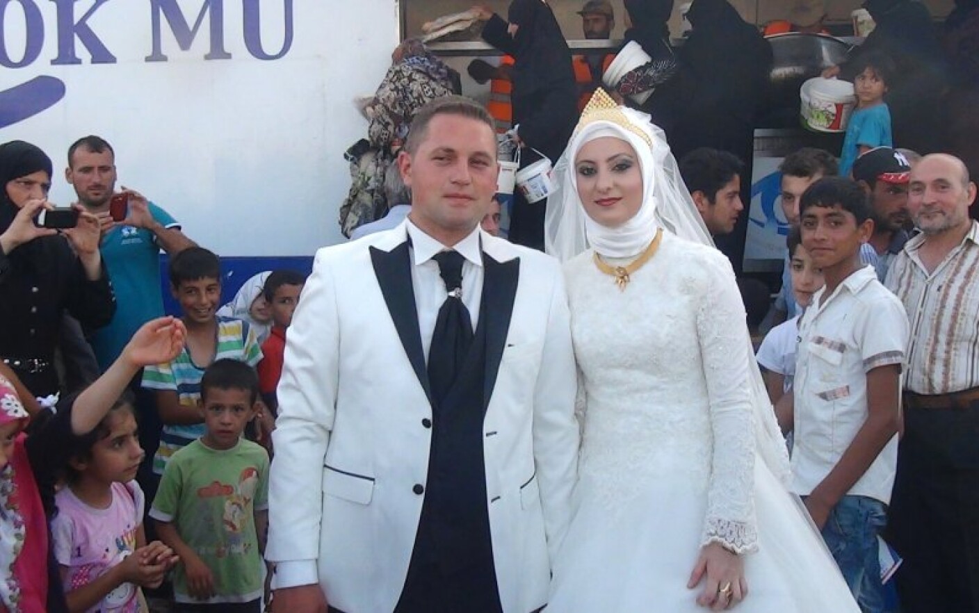 Cautand femei de nunta siriene