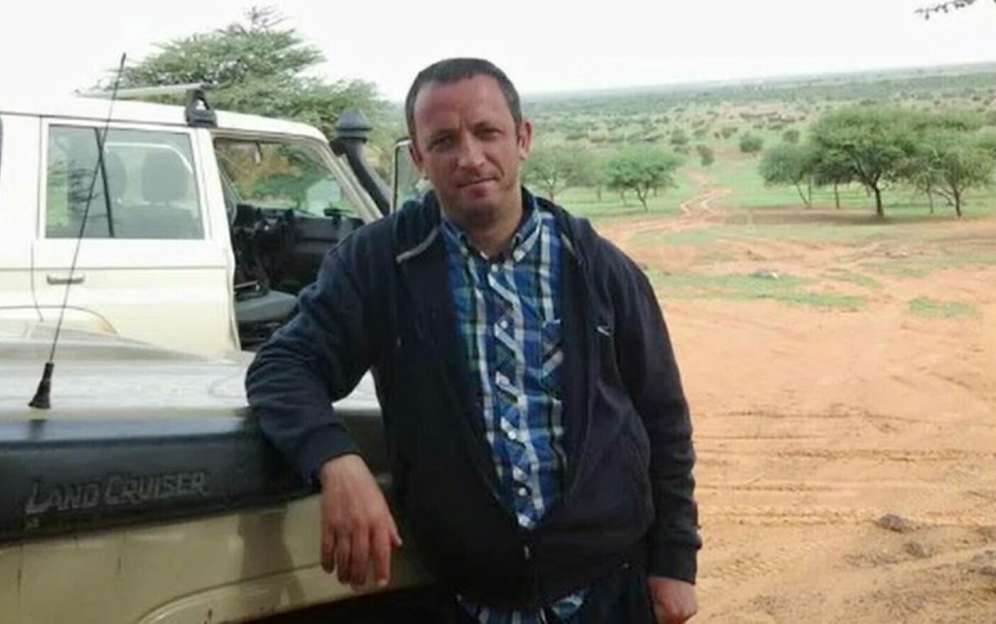 Coșmarul prin care a trecut Iulian Gherguț în Burkina Faso. Cum l-au umilit răpitorii - Stirileprotv.ro