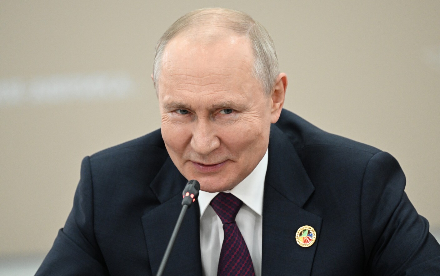 Τι λέει το Κρεμλίνο για την υγεία του Πούτιν και φήμες για τους μιμητές του