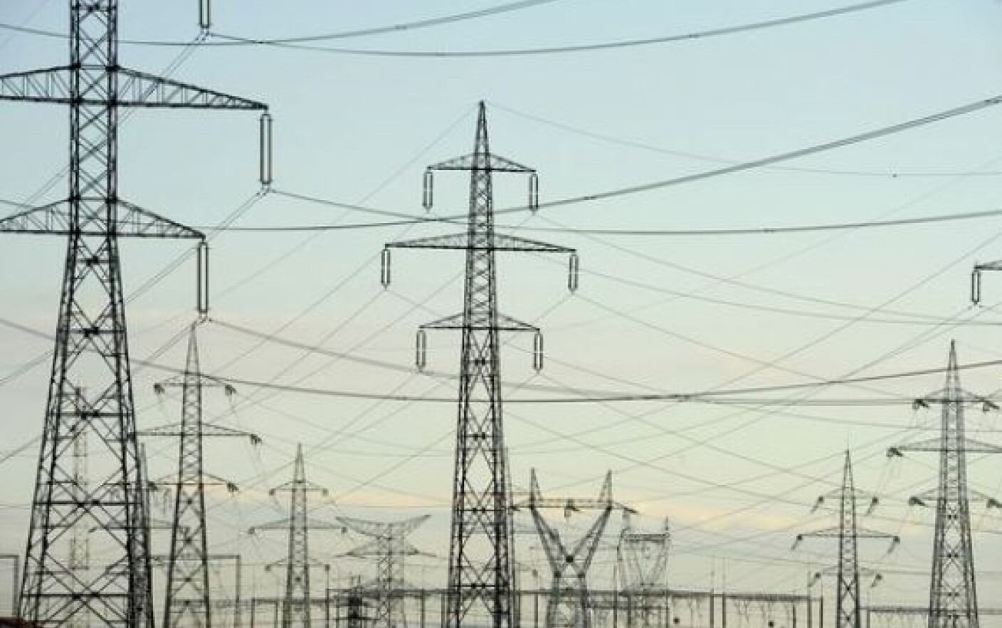 Pretul energiei electrice sar putea ieftini de la 1 iulie. Anuntul