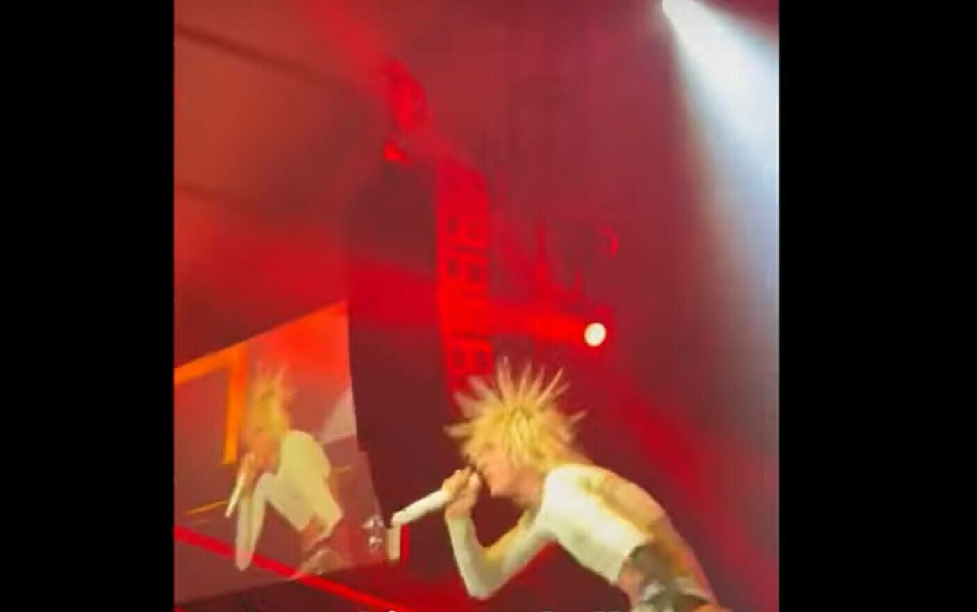 worship feasible vegetarian Machine Gun Kelly susține că s-a „electrocutat” pe scena de la Super Bowl. „Mi s-a făcut părul măciucă” | VIDEO - Stirileprotv.ro worship feasible vegetarian Machine Gun Kelly susține că s-a „electrocutat” pe scena de la Super Bowl. „Mi s-a făcut părul măciucă” | VIDEO - Stirileprotv.ro