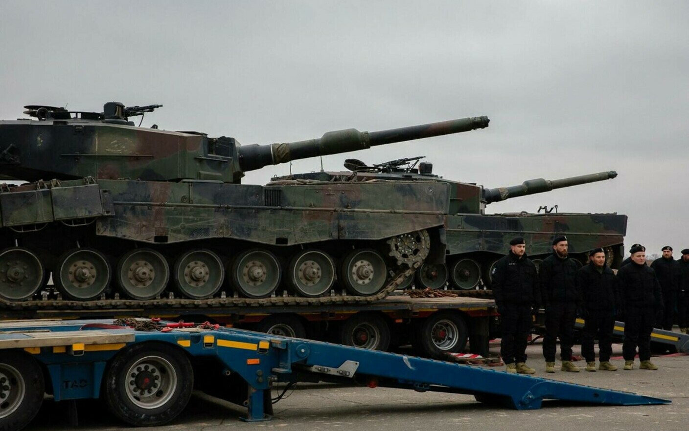 tancuri leopard 2