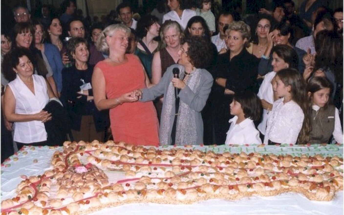 Piata capitalei mexicane sa transformat intro uriasa cofetarie