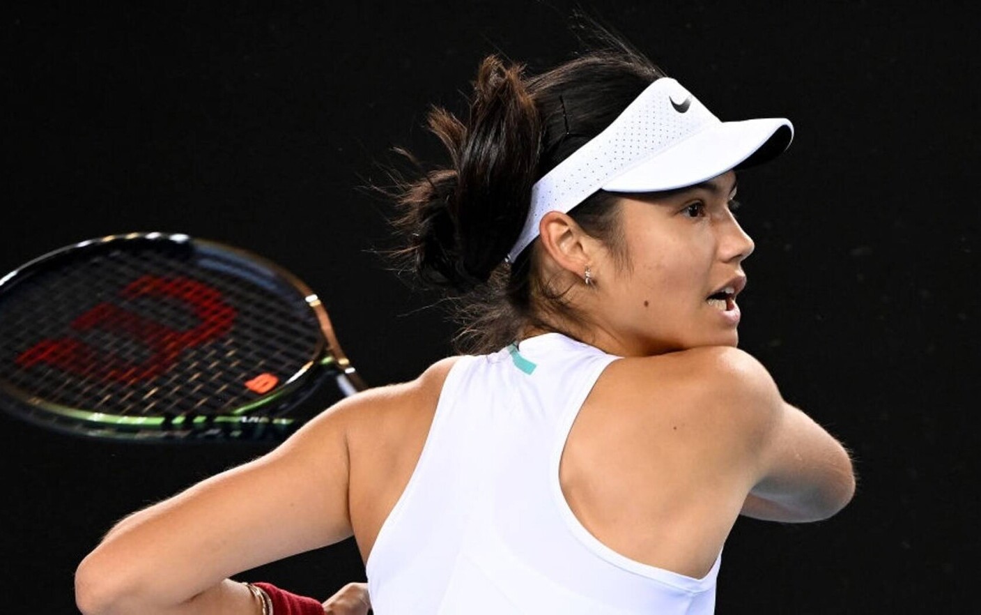 Emma Răducanu s-a calificat în turul al doilea de la Australian Open. Britanica e la un pas de un posibil duel cu Halep