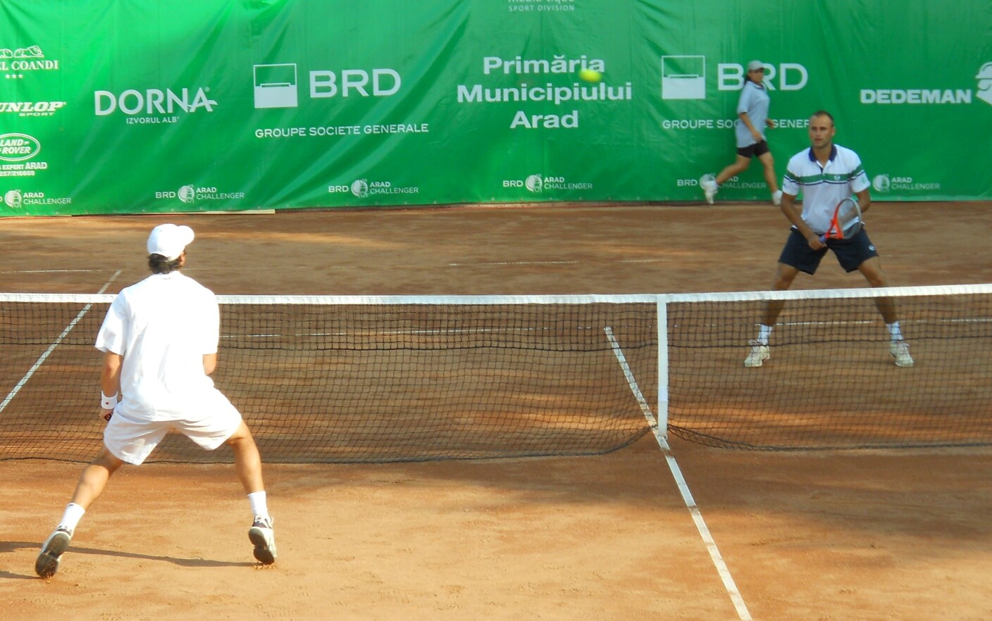BRD ARAD CHALLENGER 2012. Mergea eliminat, Luncanu continua
