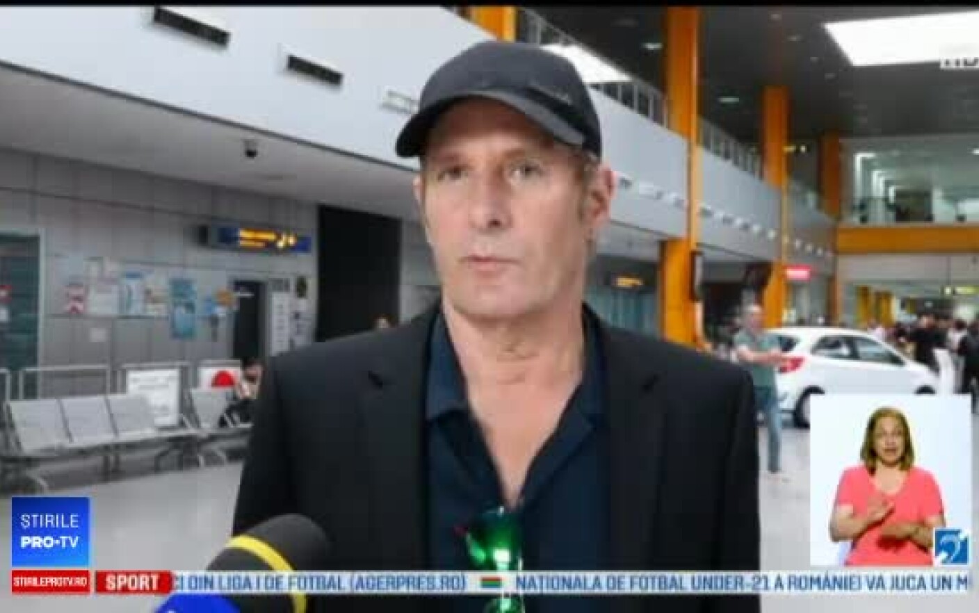 Reacția Cantărețului Michael Bolton După Ce A Ajuns In Romania