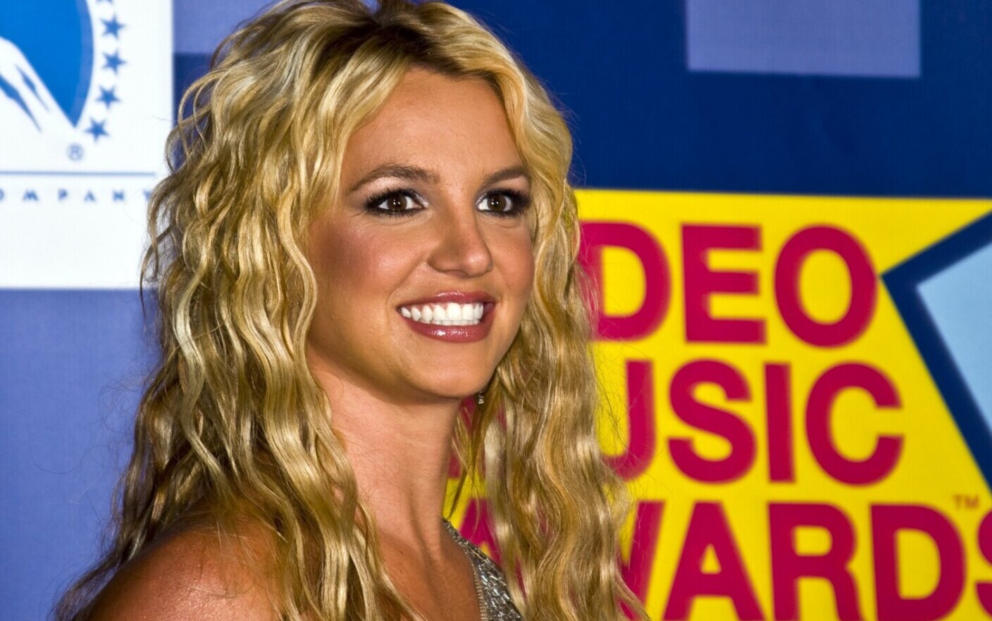 Britney Spears a sunat la numărul de urgenţă 911 pentru a denunţa tutela abuzivă