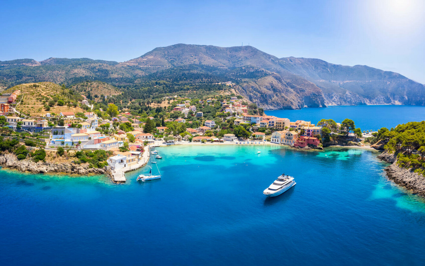 Τα πιο εντυπωσιακά ξενοδοχεία με ιδιωτικές πισίνες στην Ελλάδα.  Όλα όσα πρέπει να ξέρετε για αυτούς