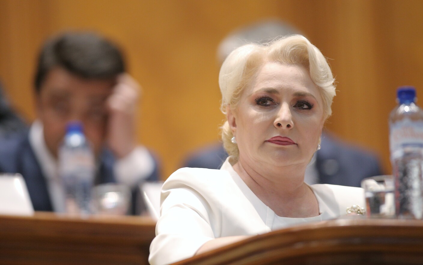 viorica dancila in parlament