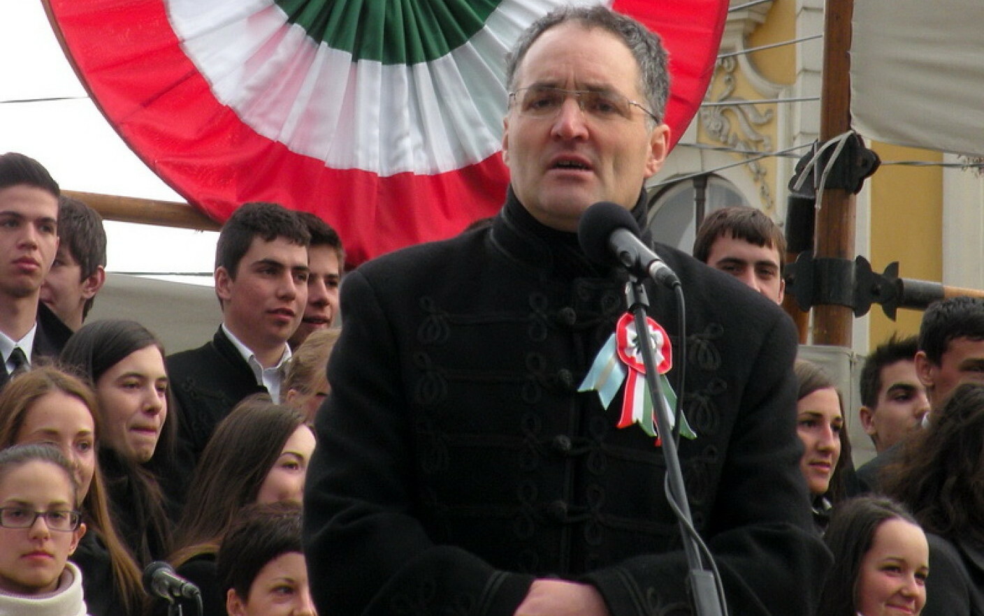 Primarul din Miercurea Ciuc, obligat să treacă numele străzilor mai întâi în limba română, apoi în maghiară