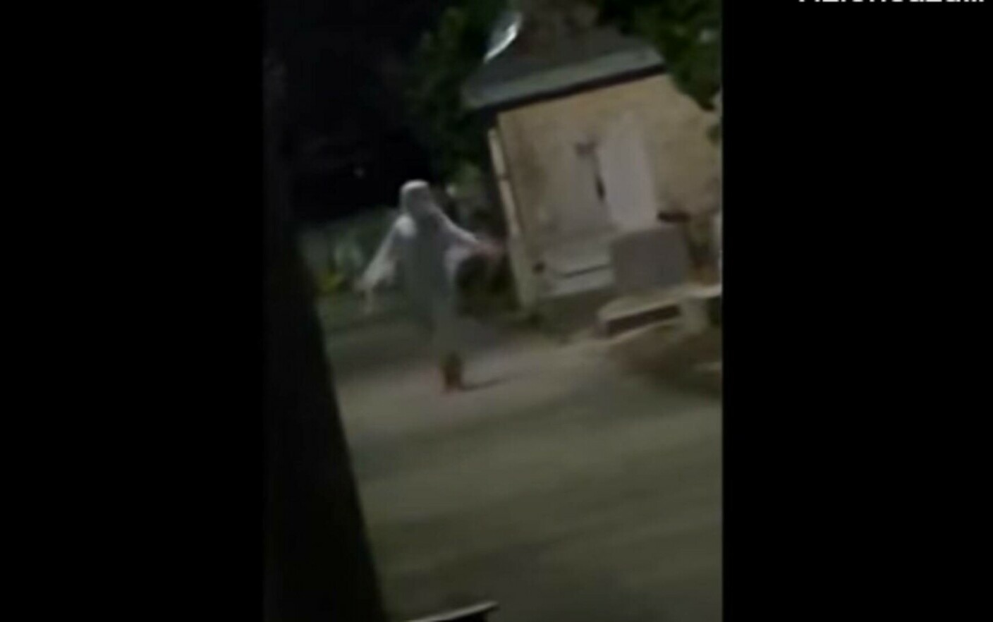 VIDEO Constanța bântuită: Fantome în cimitir și călugărița demonică, noaptea pe marginea drumului