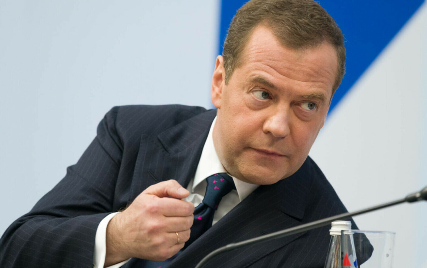 Dmitri Medvedev amenință Moldova: ”Pot fi 100% siguri că nu vor mai primi de la noi energie”