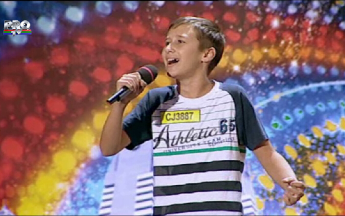 Mihai Teaca a cantat "O sole mio!" si a ridicat sala in picioare. "Din