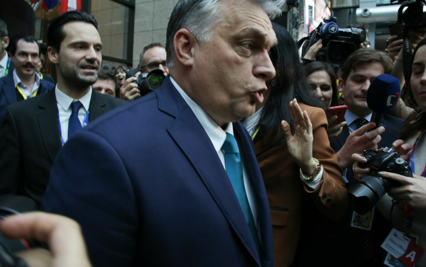 Viktor Orban lansează o consultare națională. Ce spune despre Soros