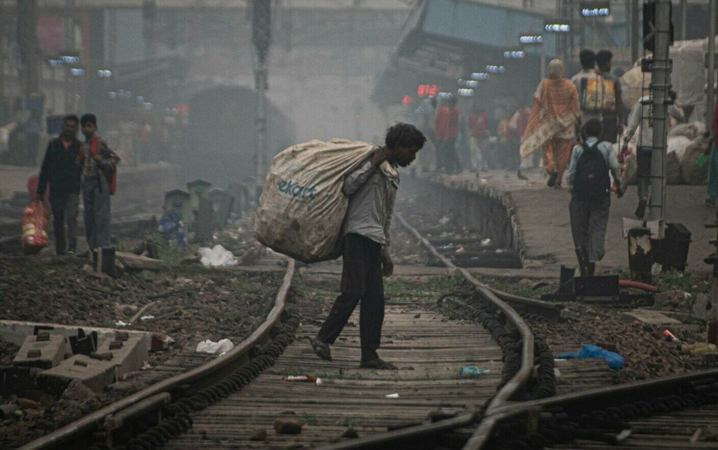 poluare delhi
