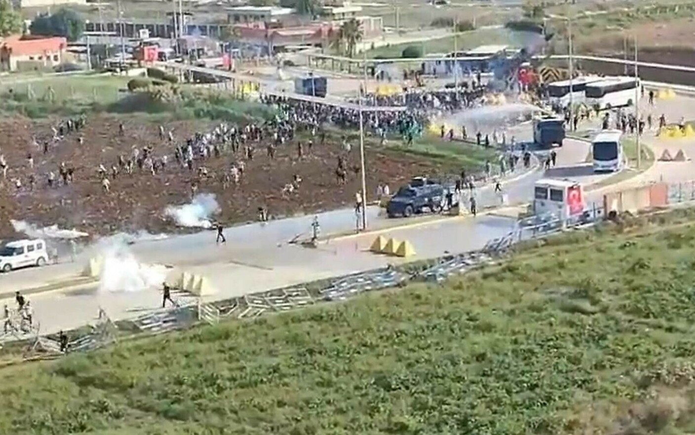 Manifestație pro-palestiniană, dispersată cu gaze lacrimogene în apropierea bazei NATO Incirlik