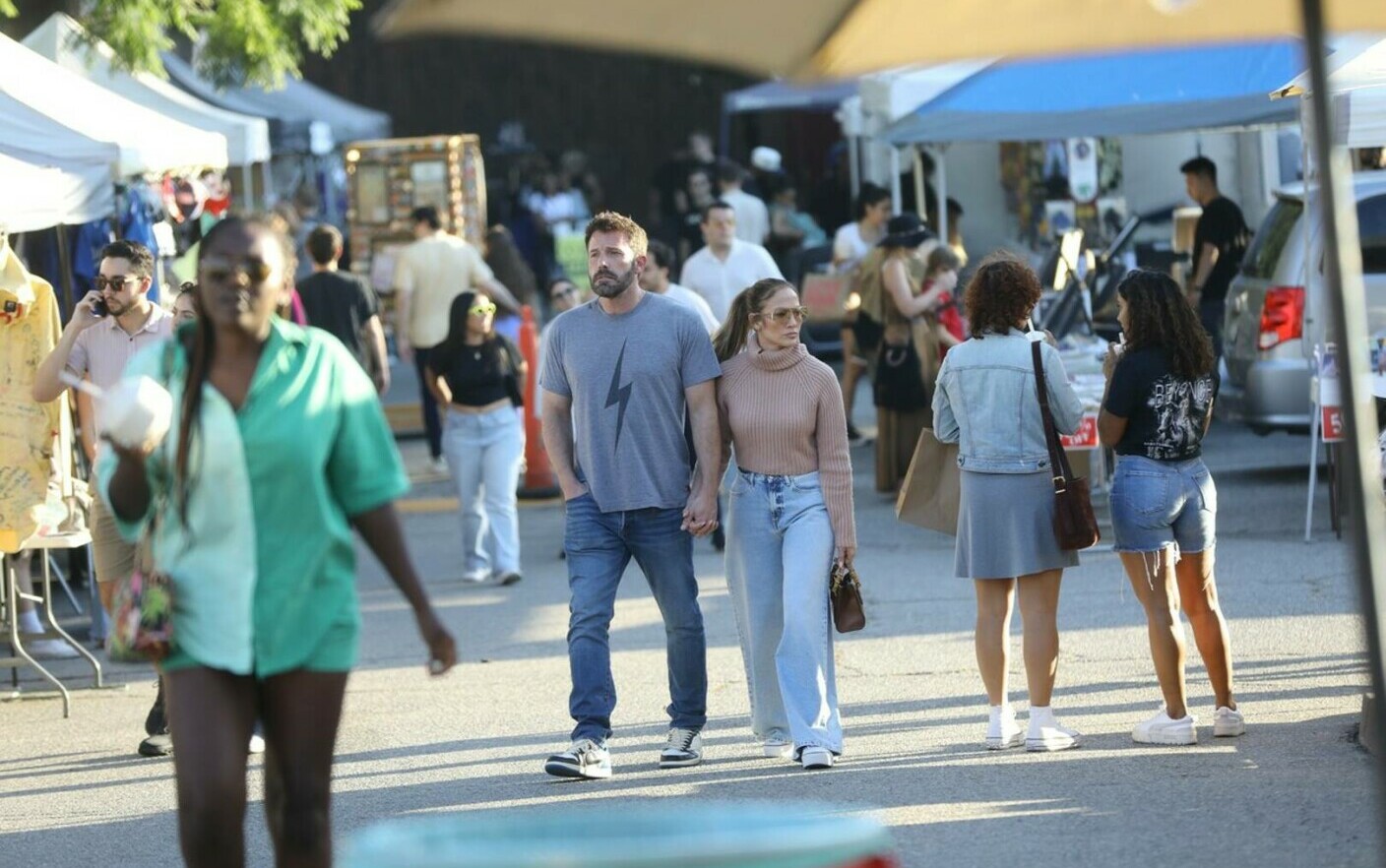 Jennifer Lopez și Ben Affleck au mers la o piață de vechituri