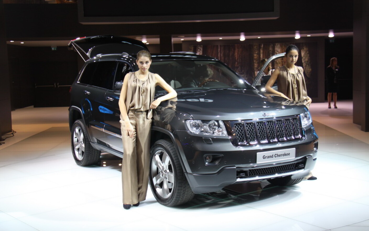 Renault Piata auto din Europa de Vest isi va reveni in 2012