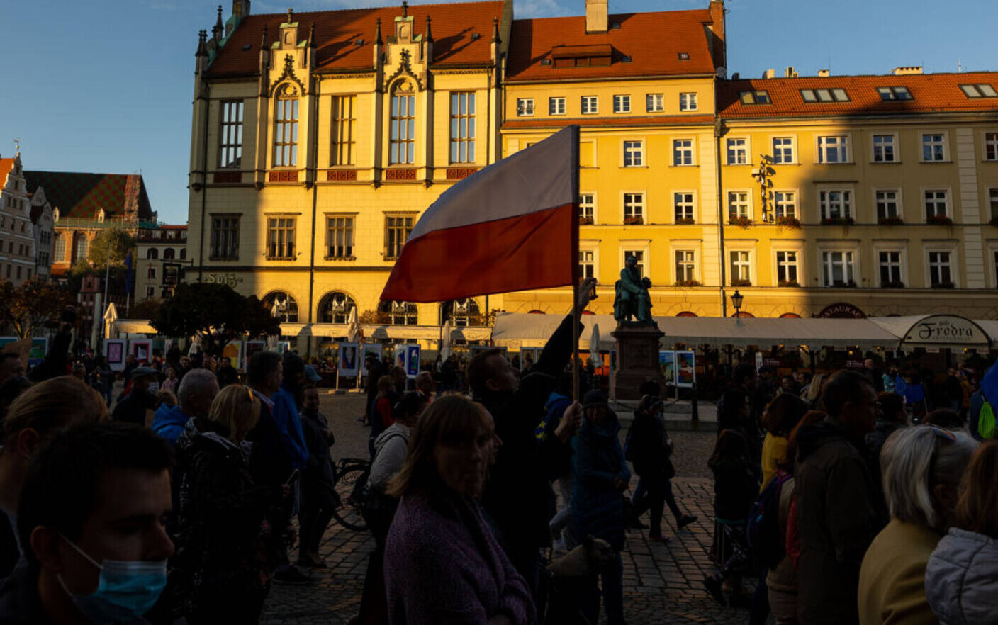 Polonia a făcut primul pas spre ieșirea din Uniunea Europeană