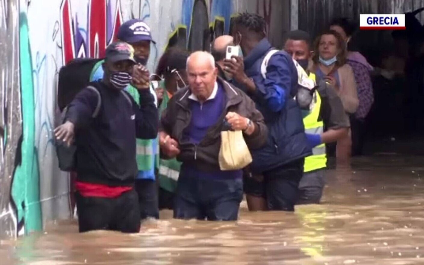 Σοβαρές πλημμύρες σε Βουλγαρία, Ελλάδα και Ιταλία.  Έχει εκδοθεί ταξιδιωτική προειδοποίηση