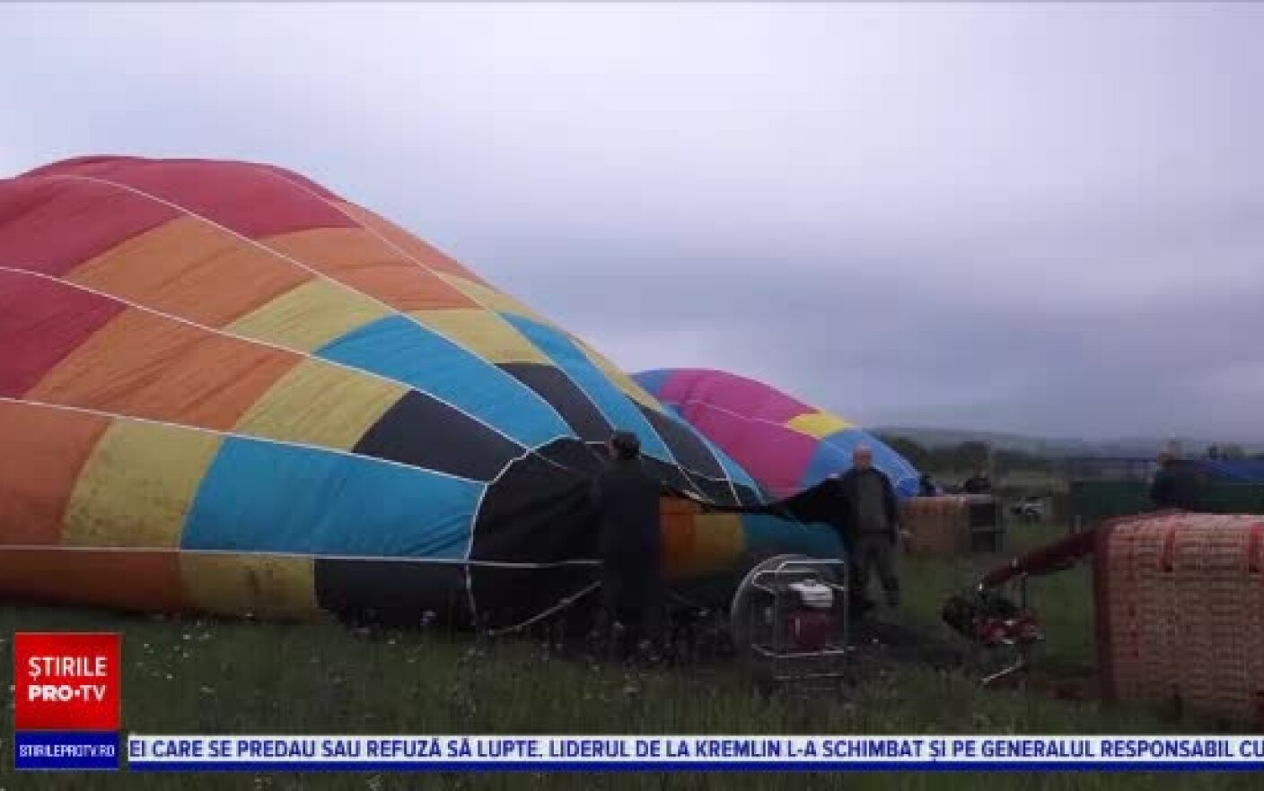 snatch organ Discourse Plimbarea cu baloanul cu aer cald, la mare căutare și în România. Pilot:  „Merită încercat măcar o dată în viață” - Stirileprotv.ro