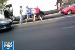 Nervi de sofer: s-au luat la pumni in plina strada!