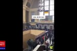 Aglomerație la gara din Kiev. Oamenii încearcă să părăsească orașul