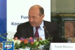 Basescu: Candidatii la Parlament ar trebui sa primeasca bani de la stat