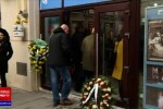 Sute de oameni i-au adus flori și s-au rugat pentru odihna veșnică a marelui actor Mitică Popescu
