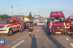 Sapte raniti, dupa ce autocarul in care se aflau s-a ciocnit cu un autoturism si s-a rasturnat in Cluj. Planul rosu, activat