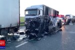 Accident grav, pe A1, la ieșirea din țară: O persoană a murit și 16 sunt rănite