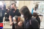 VIDEO. O femeie în vârstă de 104 ani s-a vaccinat anti-Covid în București